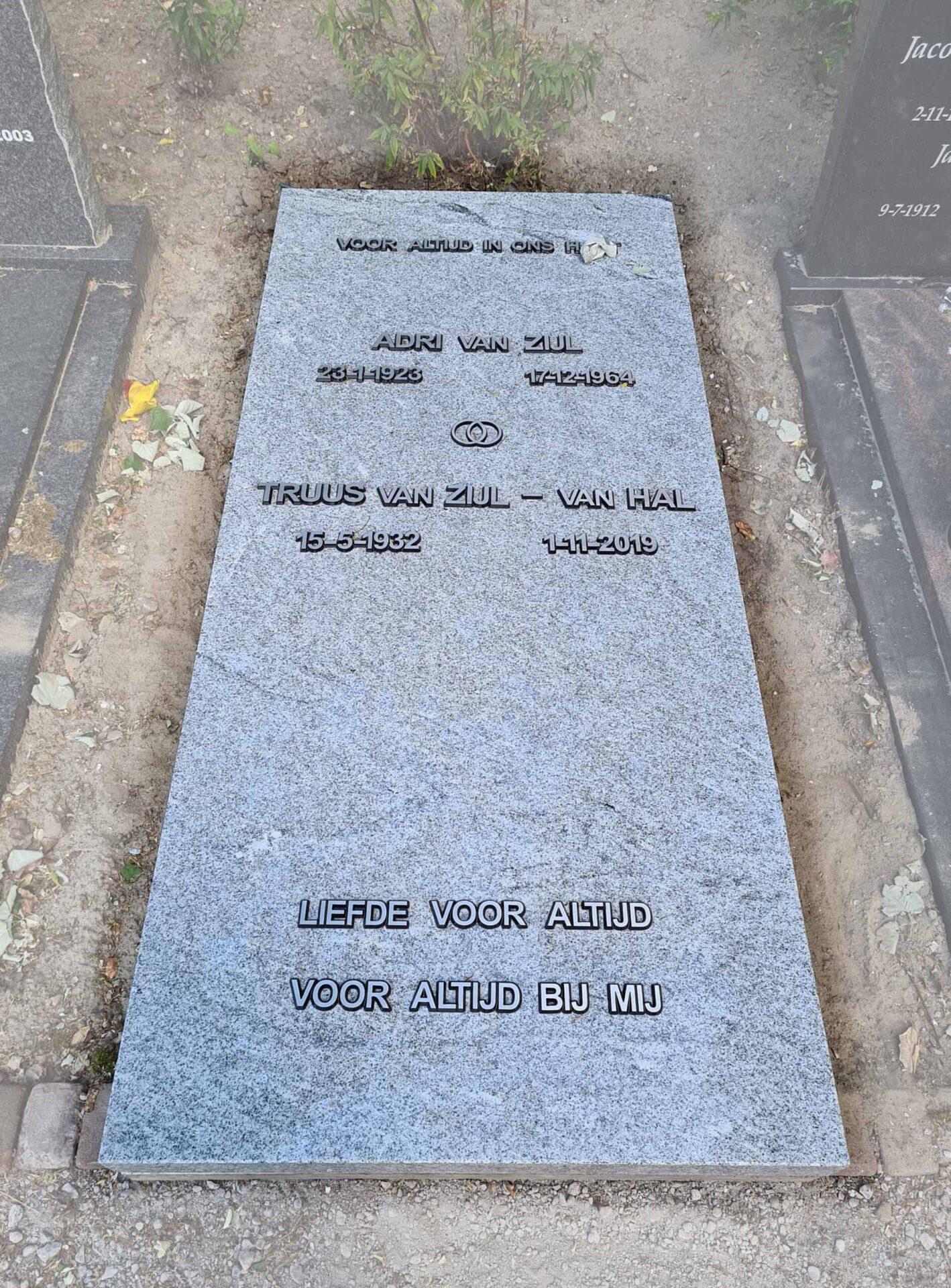 Onderhoudsvrij grafmonument